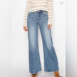 127. Millie, tummy control, medium wash, various sizes